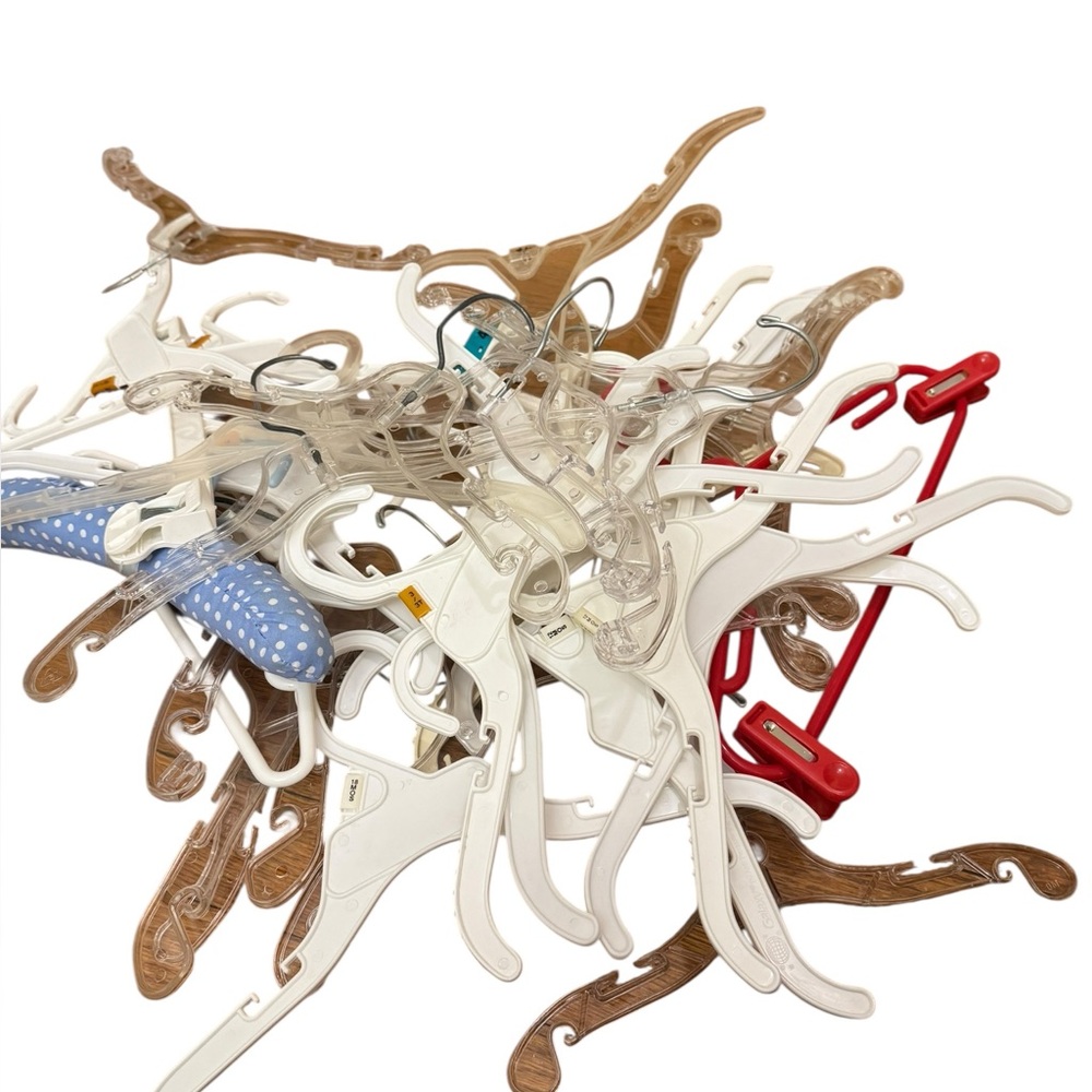 Bundle of 41 children’s hangers. GUC